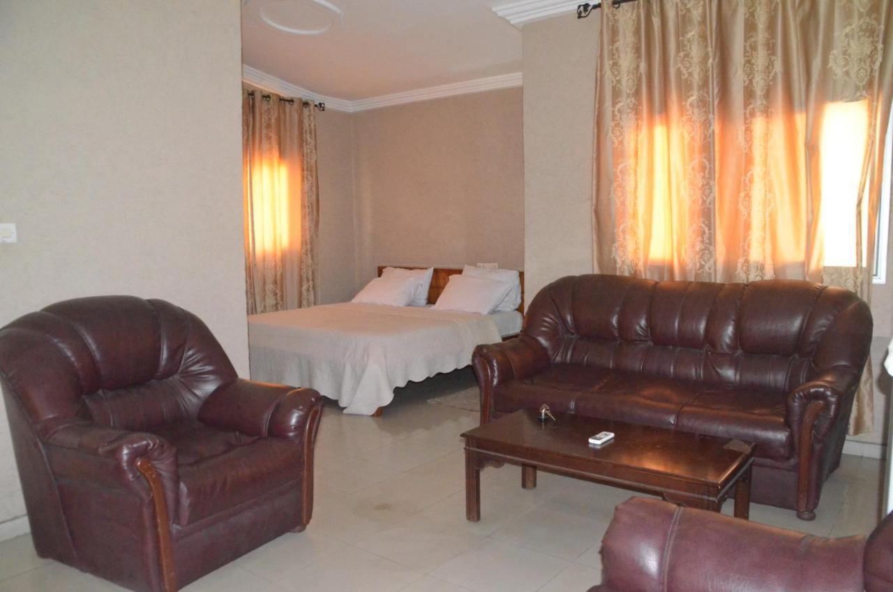 Hotel Ambassadors Lomé Exterior photo